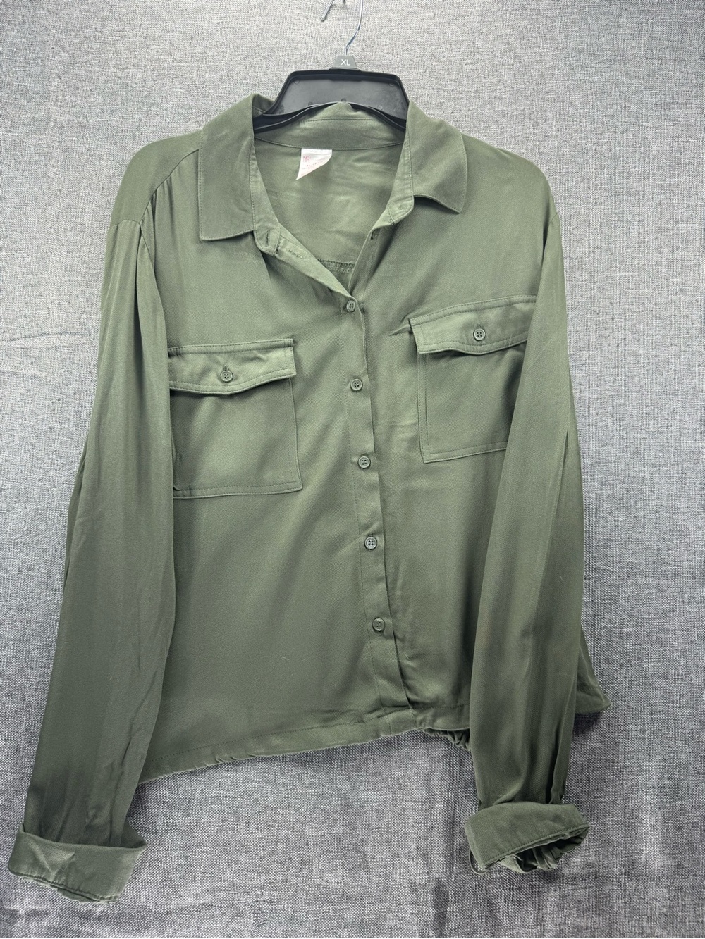 No Boundaries Olive Green Button-Front Utility Blouse